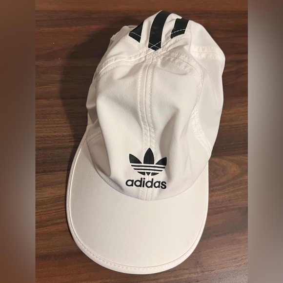adidas Accessories - Adidas White Cap With Black Logo Originals Trainer Adjustable Hat! One Size!